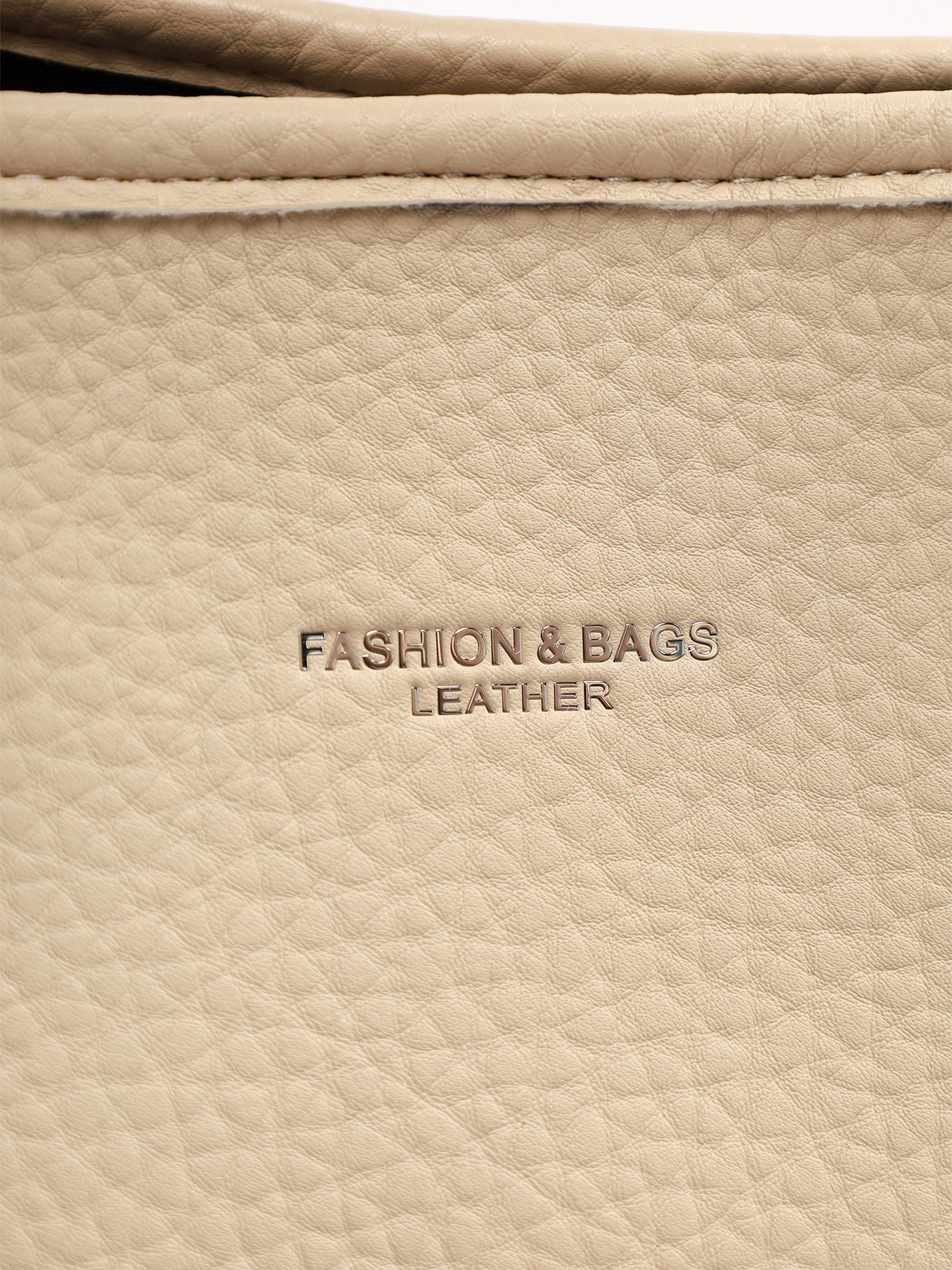 Сумка-тоут со стяжками по бокам и декоративным платком в ассортименте